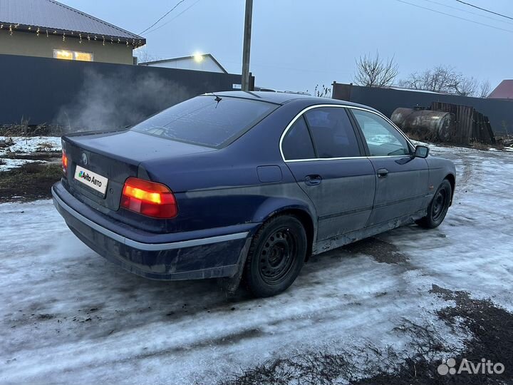 BMW 5 серия 2.0 МТ, 1997, 303 000 км