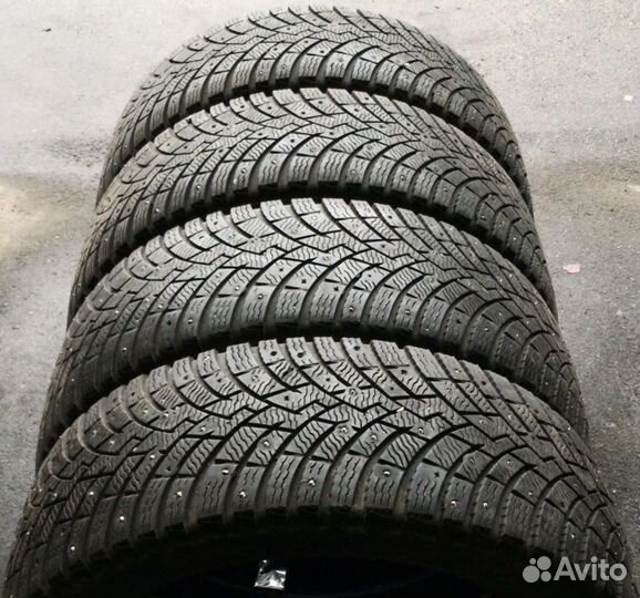 Pirelli Ice Zero 2 245/50 R19