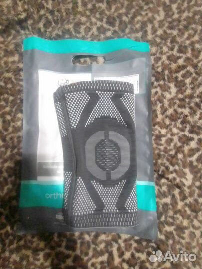 Бандаж на коленный сустав