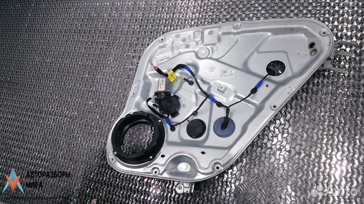 Стеклоподъемник задний правый Hyundai Santa Fe