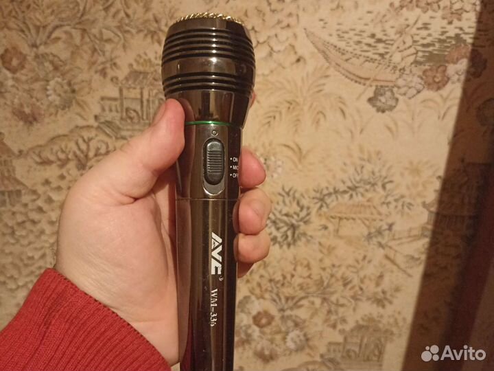 Радиомикрофон нерабочий - для съемок