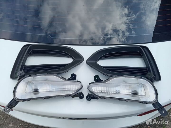 Комплект фар дхо с рамкой для Solaris 2 (2017-20)