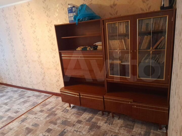 2-к. квартира, 54 м², 1/9 эт.