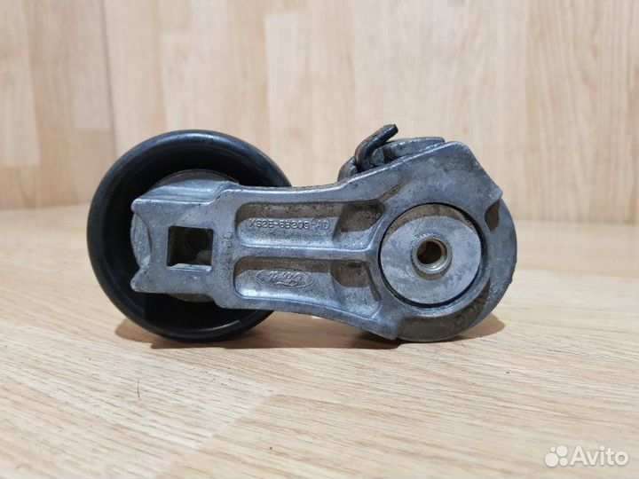 Ролик натяжной приводного ремня Mazda Mpv LW28G