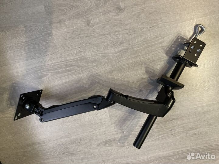 Кронштейн для монитора