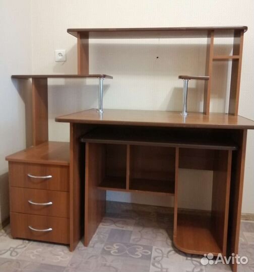 Компьютерный стол бу
