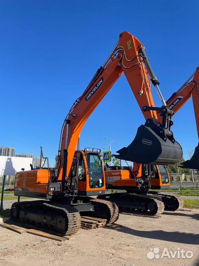 Гусеничный экскаватор DOOSAN DX180NLC, 2023