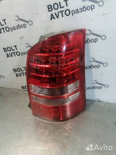 Фонарь (стоп-сигнал) задний правый Toyota Wish