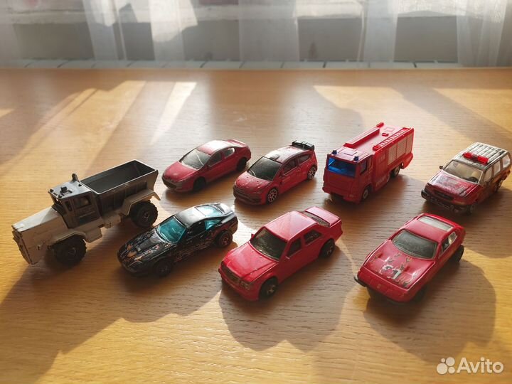 Машинки Hot wheels, Majorette, Siku, Realtoy