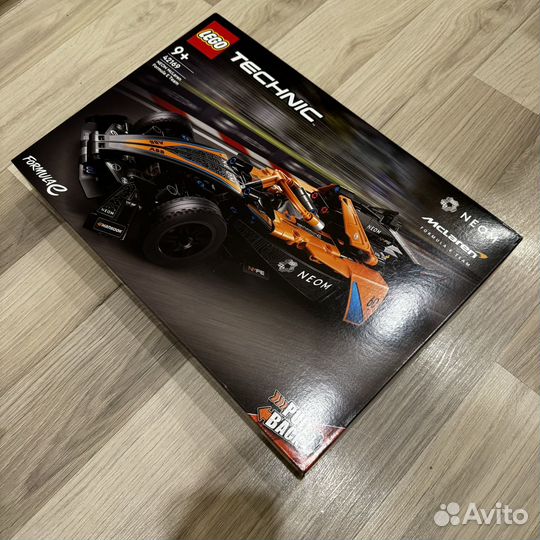 Конструктор Lego neom McLaren Formula, 42169