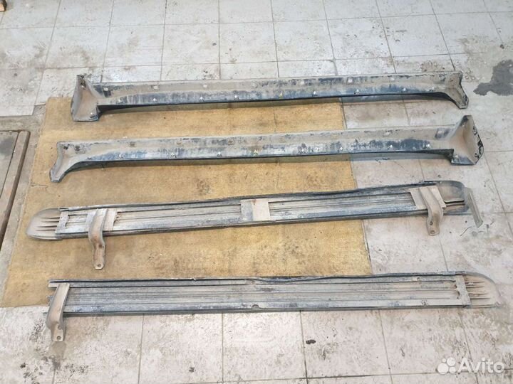 Пороги подножки Toyota Land Cruiser 200