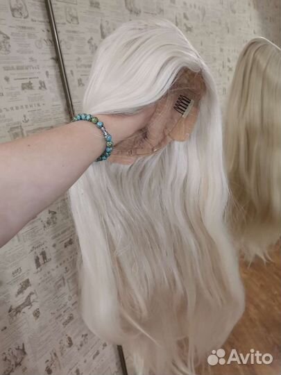 Крутой парик блондинка 60см