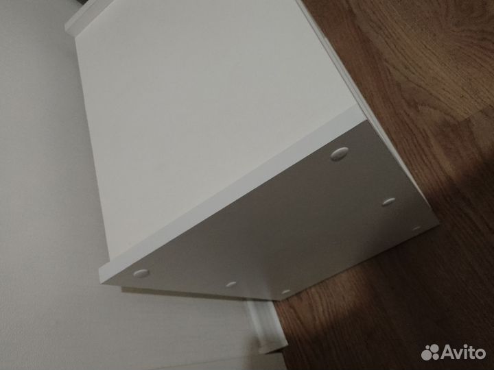 Тумба прикроватная