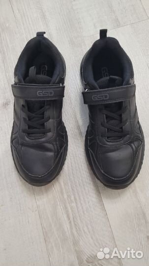 Кроссовки 38-39