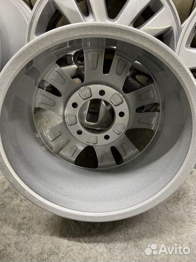 Диски r18 Toyota Land cruiser 200