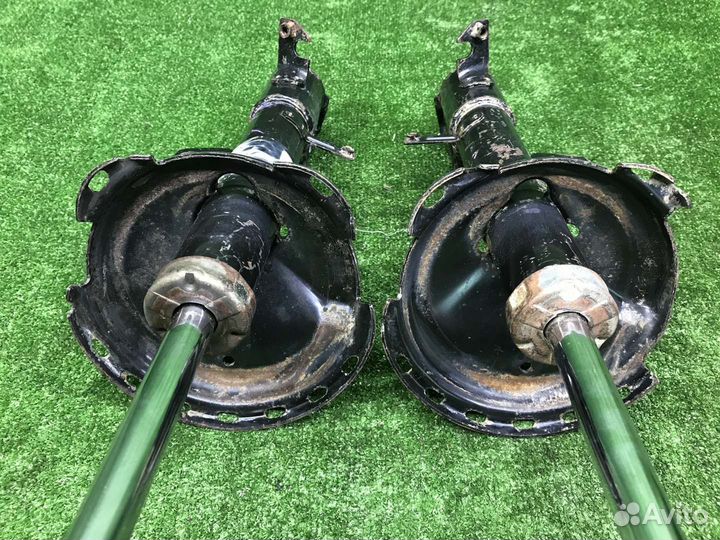 Стойка lexus RX350 R Зад / Задний