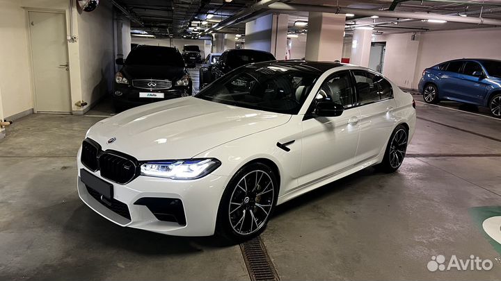 BMW M5 4.4 AT, 2023, 35 км