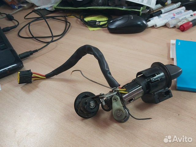 Замок зажигания Рено Логан Сандеро Ларгус комплект