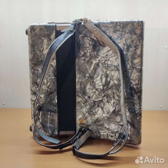 Аккордеон Weltmeister Stella 3/4