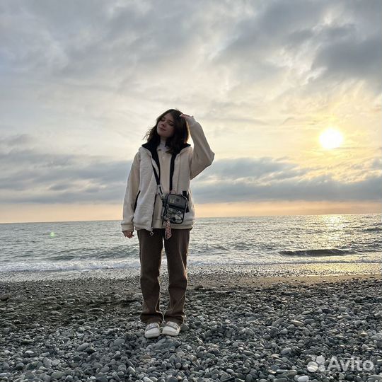 Бариста, официант