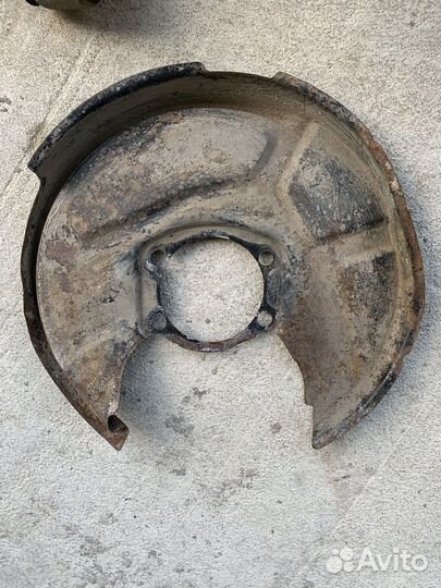 Кулак поворотный задний левый Audi S6 C5