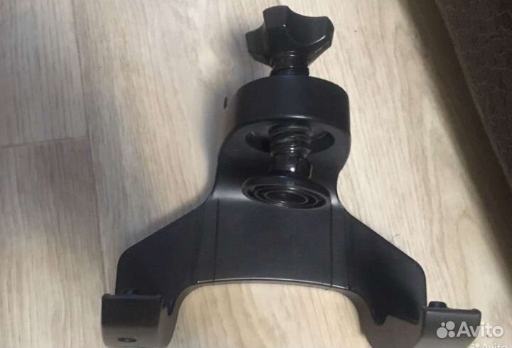 Игровой руль с педалями