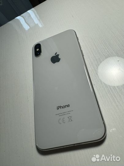 iPhone X, 64 ГБ