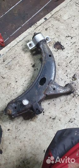 Рычаг передний Subaru Forester SF/S10 (1997-1999)