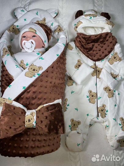 Конверт на выписку весенний