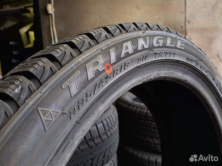 Triangle TR777 225/45 R18 92V