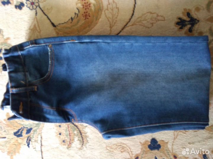 Джинсы