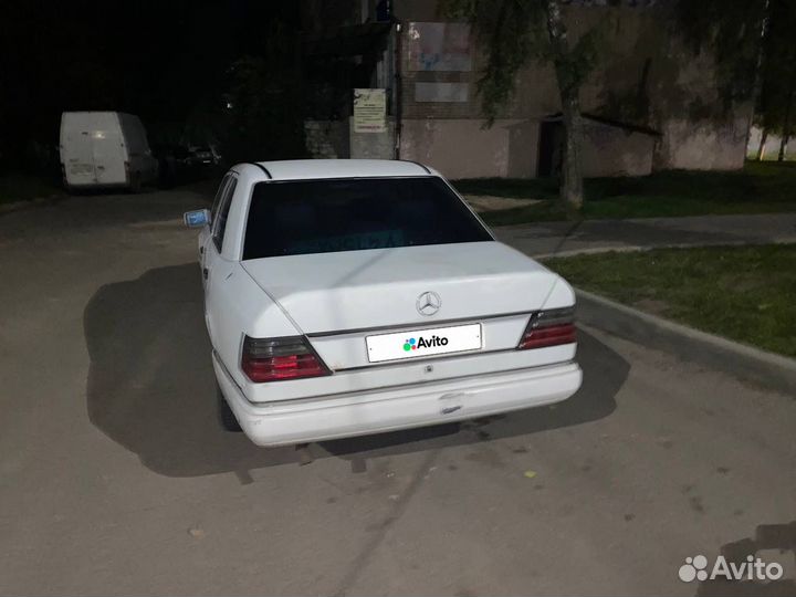Mercedes-Benz W124 2.0 МТ, 1992, 220 000 км