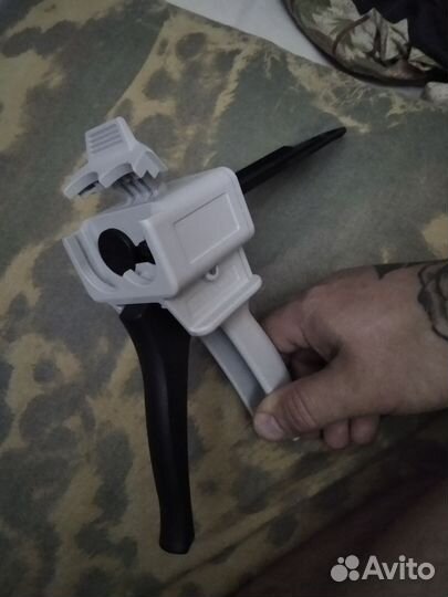 Пистолет для двухкомпонентного клея mixpac