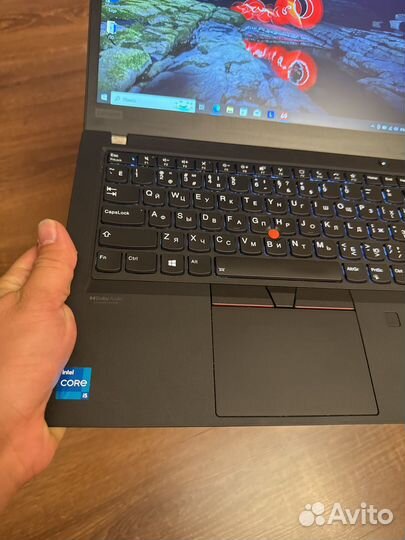 ThinkPad T14 Gen 2 400nit 4G LTE i5 16-256