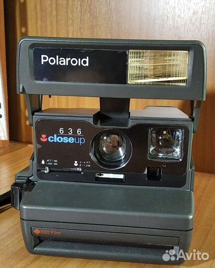 Polaroid 636 closeup плёночный фотоаппарат