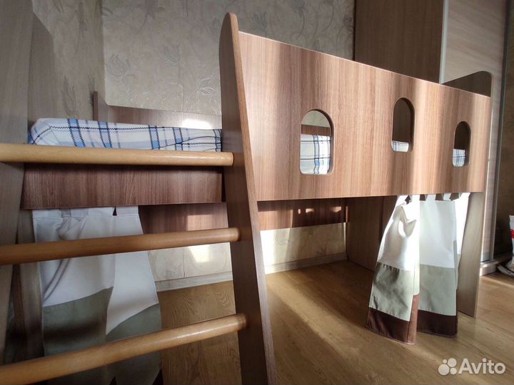 Детская кровать чердак