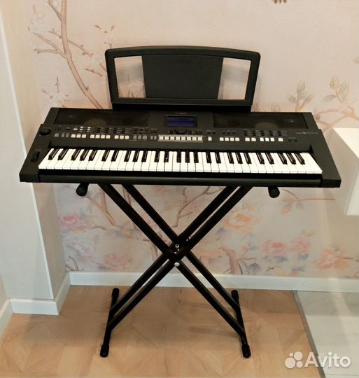 Рабочая станция - синтезатор Yamaha PSR - S650