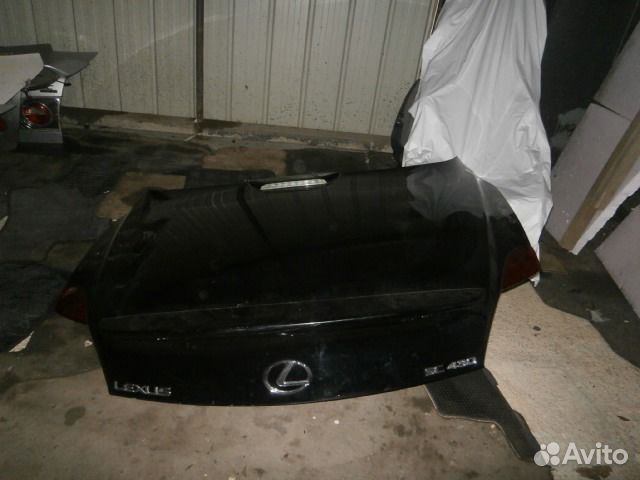 Крышка багажника Lexus SC430