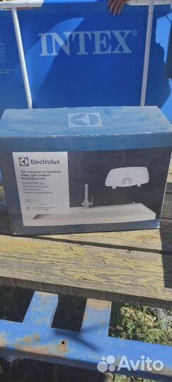 Водонагреватель проточный electrolux