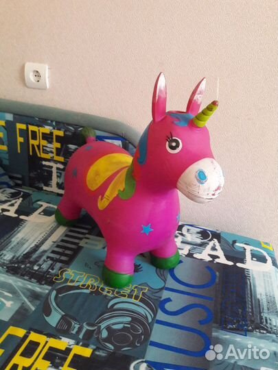 Прыгун единорог