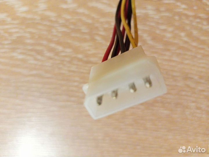 Кабель питания разветвитель Molex 1 на 2