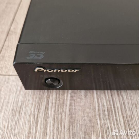 Blue ray проигрыватель pioneer BDP-170