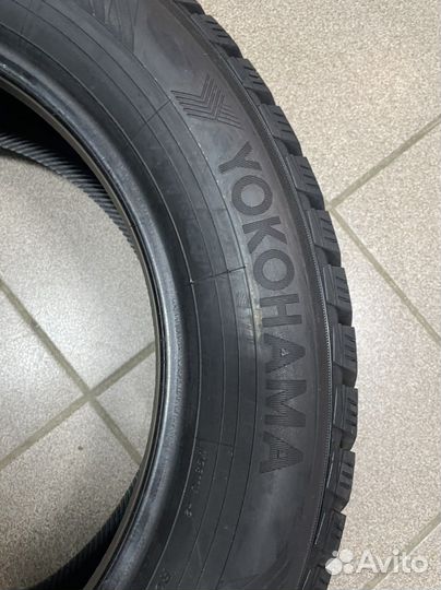 Yokohama Ice Guard IG65 205/60 R16 96T