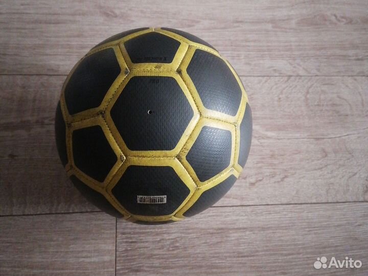 Футбольный мяч nike