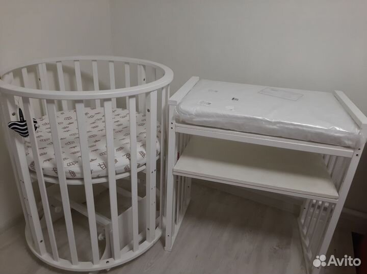 Детская кроватка-трансформер 9в1 с маятником