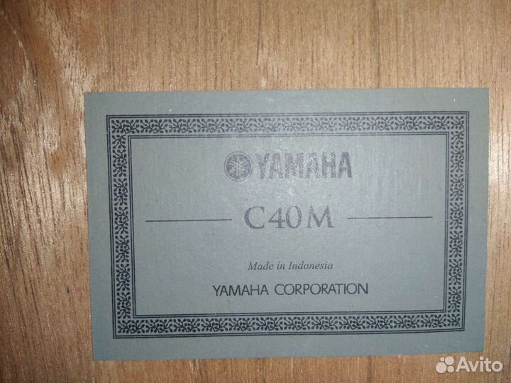 Классическая гитара yamaha c40m + чехол