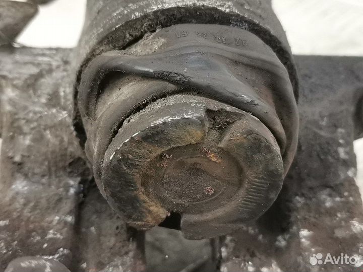 Суппорт задний правый для Volkswagen Passat 5