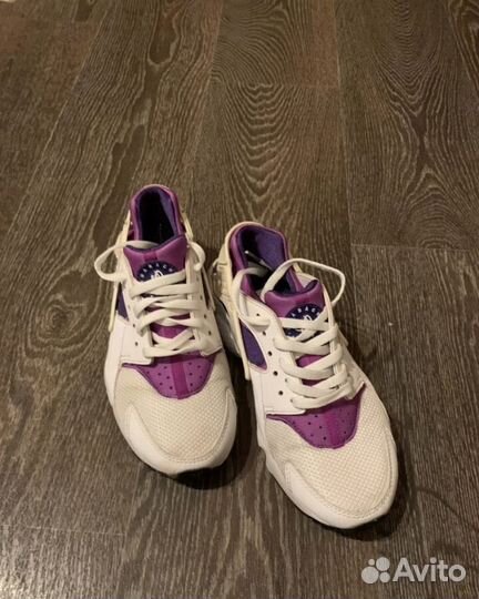 Кроссовки Nike 35-35,5