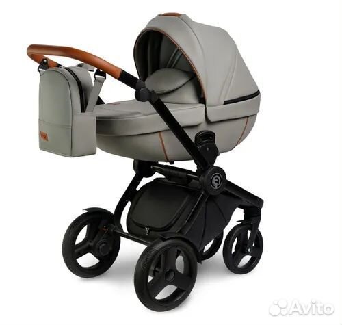 Детская коляска 3 в 1 Verdi Futuro