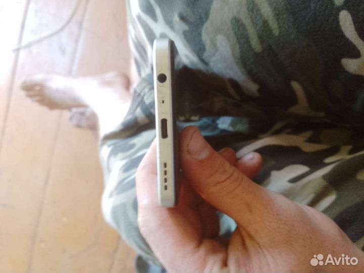 Телефон реалми 10